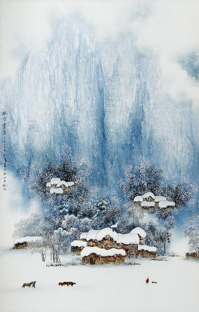中国工艺美术大师刘伟在bevictor伟德官网进行瓷画示范